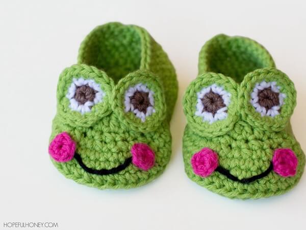 Frog Baby Booties