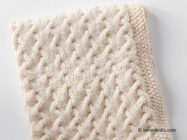 TINY RIPPLES – FREE BABY BLANKET KNITTING PATTERN