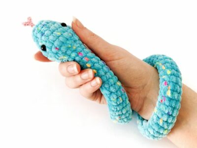 Easy Crochet Snake free pattern