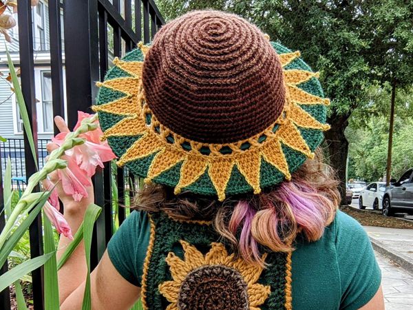 crochet Flower Forager Sunhat easy pattern