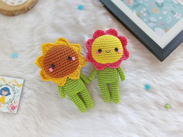 crochet Flower Pals free pattern