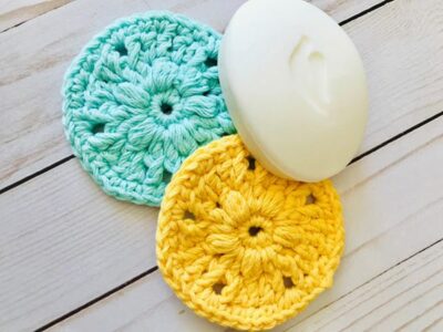 crochet Puff Stitch Face Scrubbie free pattern