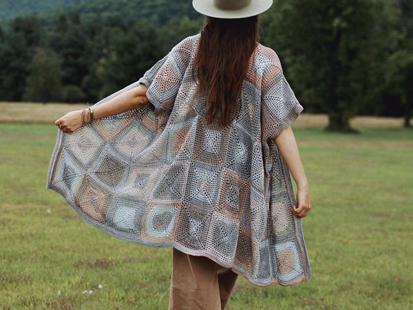 crochet Helios Poncho free pattern