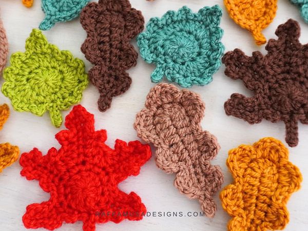 crochet Autumn Leaves free pattern