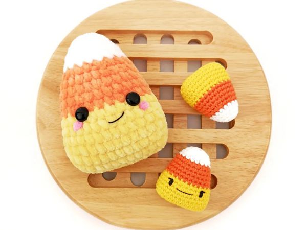 crochet Easy Candy Corn free pattern