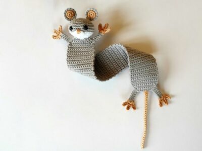 crochet Mouse Bookmark easy pattern