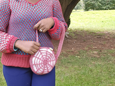 crochet Spiderweb Purse free pattern